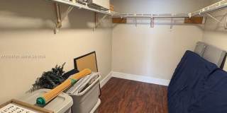 111 Lake Emerald Dr Gallery 4