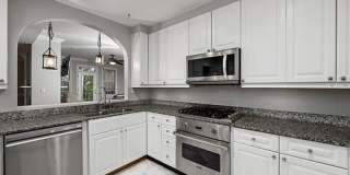 1735 Peachtree Street NE #428 Gallery 12