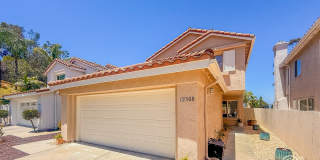 Spacious 3BD/3BA Home in Scripps Ranch with Pool, Private Balcony & In-Unit Laundry Gallery 1