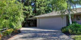 Elegant Fully Renovated 3/3 in Fair Oaks! Gallery 25
