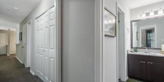 Clairmont Reserve Apartment Homes Gallery 9