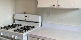 1300 N MEADE Street Gallery 14