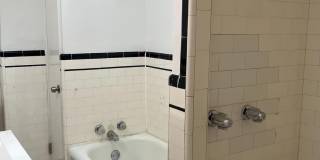 1323 GILHAM Street Gallery 18