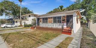 2835 SW 24th St Gallery 1