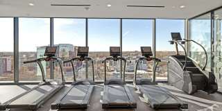 400H Apartments Gallery 26