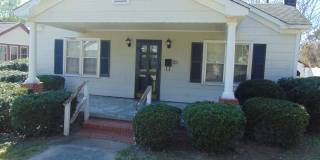 CHARMING 1900'S HOME IN HISTORICAL WARRENTON Gallery 1