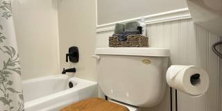 242 West Rosser Street Gallery 12