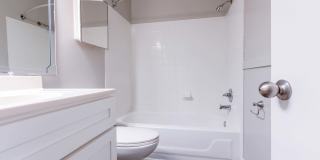 The Avenue Apartments Gallery 9