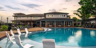 Foxridge Apartment Homes Gallery 1