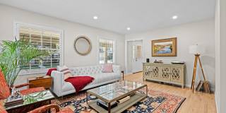 Gorgeous home in Englewood! Gallery 11