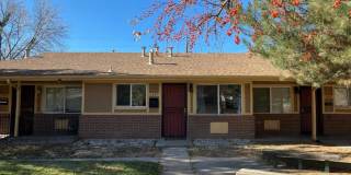 Stylishly Updated 2BR Townhome Near City Park Denver Gallery 1
