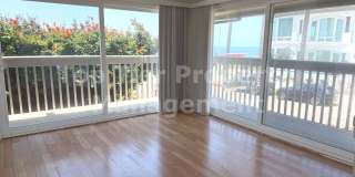 ***Beautiful Oceanfront 3 bed, 2 bath, 2,076 sqft House in Carlsbad Village - Available 06/15*** Gallery 4