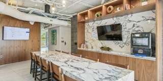 Link Apartments H Street Gallery 15