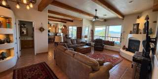 Gorgeous Furnished Pool/Spa Home with spectacular views Gallery 8