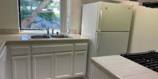 Adorable 1 bed 1 bath Apartment in Agoura Hills! Gallery 4
