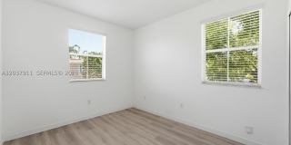 12594 SW 122nd St Gallery 14