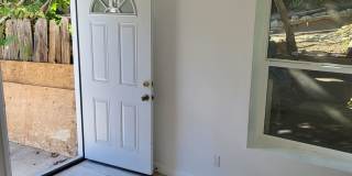 Charming 1BR House in Los Angeles Gallery 3