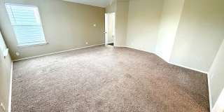 *MOVE IN SPECIAL* Gorgeous Four Bedroom Home with Covered Patio Near Medical Center!! Gallery 21