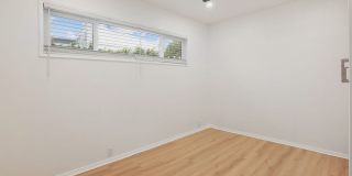 806 Navy St Gallery 10