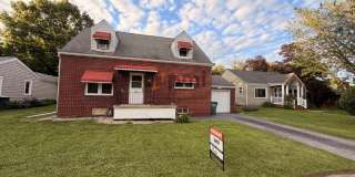 811 Institute Street Gallery 1