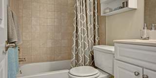 Golf Club Apartments Gallery 30