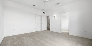 251 Carron St Gallery 24