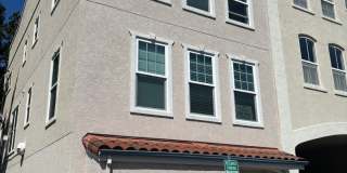 2 bedroom 2.5 Bathroom Windsor Town Green Condo with carpet and A/C Gallery 1