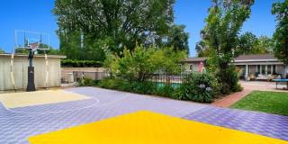 17249 Raymer Gallery 16