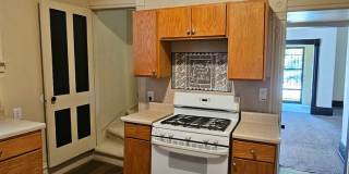 3 Bedroom--819 E Whitmer St. Decatur, IL Gallery 8