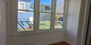 Pet friendly, downtown duplex Gallery 5