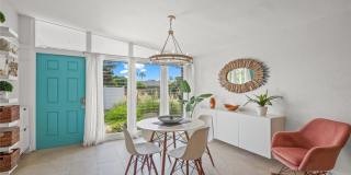 2/2 luxury pool home in Sarasota, unfurnished annual rental Gallery 4
