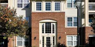303-L TALL PINES Court 303-L TALL PINES Court Gallery 1