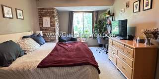 St Louis Park 2 Bedroom Town Home, Dishwasher, 1 Car Garage, Central Air, W/D Gallery 22