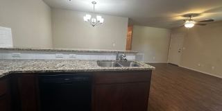 3 Bedroom 2 Bathroom 2 Car Garage Duplex In Moore Gallery 8