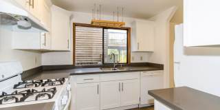 Maple Leaf 2-story 3 bed/2.5 bath with deck and garage available now for $3795! Gallery 8