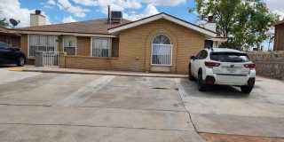 11318 LAKE ERIE Drive Gallery 1