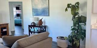 216 NE 3rd Street Gallery 18
