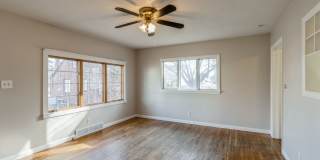 CLOSE TO BEAVERDALE!! 2 Bed, 1 Bath Home in Des Moines Gallery 3