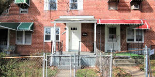 MUST SEE RENOVATED 2 BD HOUSE - ACCEPTING VOUCHERS MUST SEE RENOVATED 2 BD HOUSE - ACCEPTING VOUCHERS Gallery 1