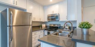 400 Gramercy Gallery 9