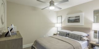 Eighteen25 Downtown Gallery 36