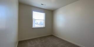 SPACIOUS HOME AVAILABLE IN DESERT COLOR! Gallery 31