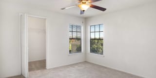 MacAlpine Place Gallery 28