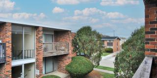 Carriage House Apartments Gallery 27