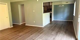 2402 Woodstock Dr Gallery 6