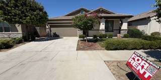 NW Visalia Home with Solar Available Now! NW Visalia Home with Solar Available Now! Gallery 1