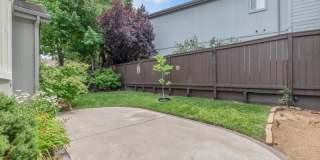 785 Caughlin Crossing Gallery 17