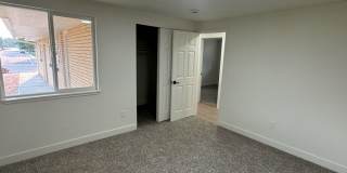 Stunning 2BD/1BA Condo w Garage - Prime Location! Gallery 16