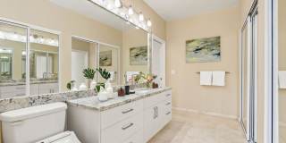 Paradise Beach Estate: Beachfront 6BR w/ Pool, Guest Suite & Pickleball Gallery 27