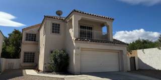 Beautiful Two Story Centrally Located Featuring 4 Bedrooms, 2.5 Baths.... Gallery 1